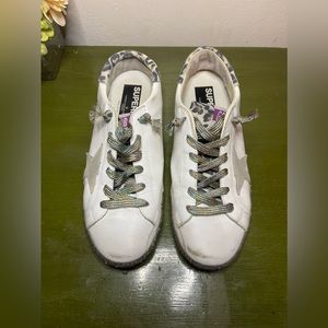 Golden Goose Sneakers
